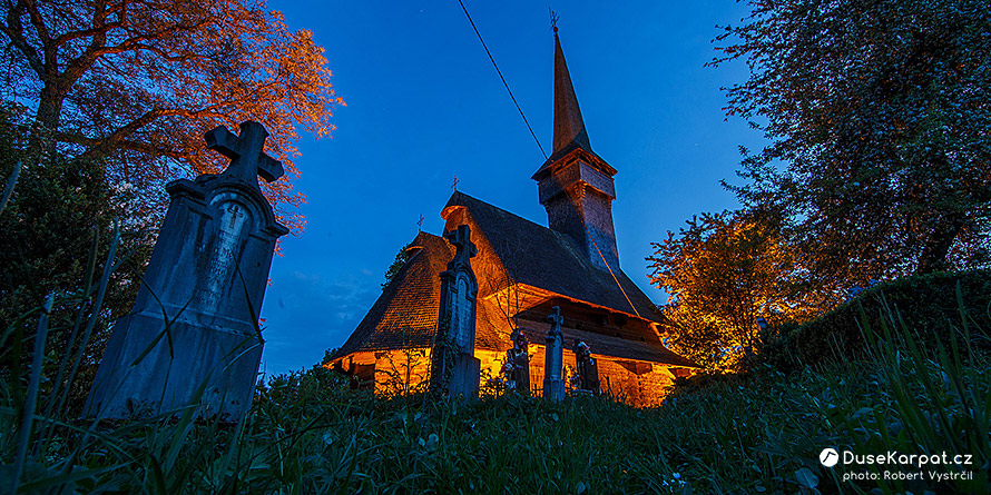 Desești - dřevěný kostel sv. Paraskevy, památka UNESCO