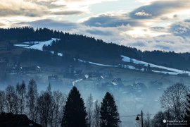 ...a lyžařské centrum Koziniec-Ski na hoře Wierchowina (2024)