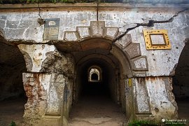 Fort Salis-Soglio - hlavní vstupní tunel do vnitra pevnosti (2017)