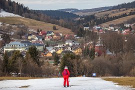 Lyžování nad centrem Tylicze (2024)