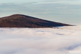 Vrchol Inovec a jeho charakteristické 2 věže (2022)