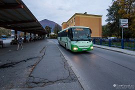 Autobusové nádraží je územně rozděleno mezi město Ružomberok a těsně sousedící obec Likavka (2024)