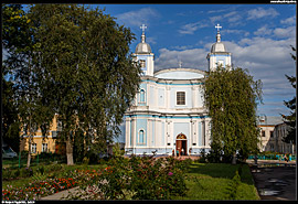 Volodymyr-Volynskyj (Володимир-Волинський) - katedrála Narození Páně (Собор Різдва Христового) z 18. století